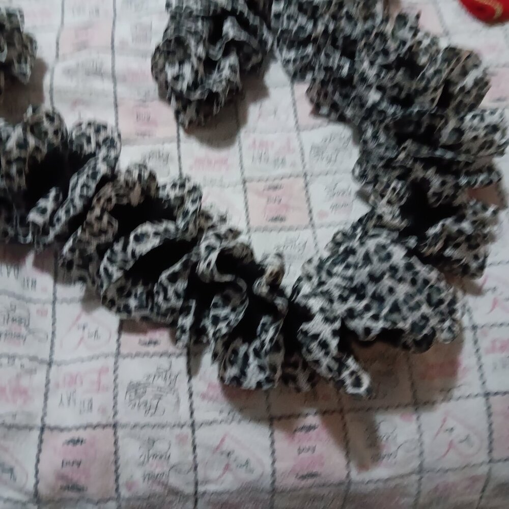 Womens boa scarf